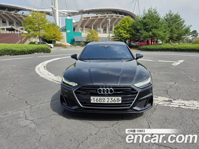 Audi A7 2020 — photo 3
