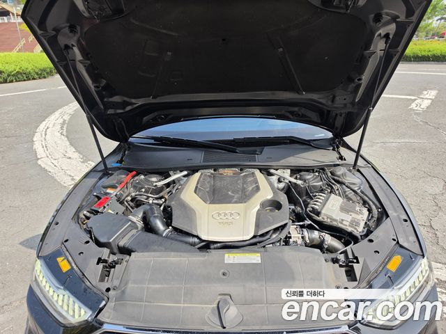 Audi A7 2020 — photo 15