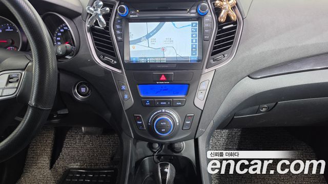 Hyundai Santafe 2013 — photo 14