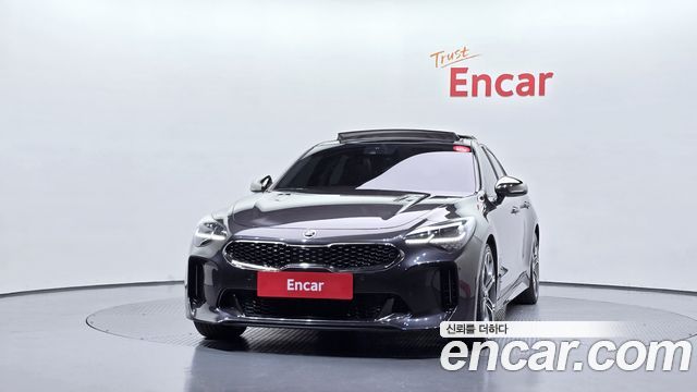 Kia Stinger 2018 — photo 3