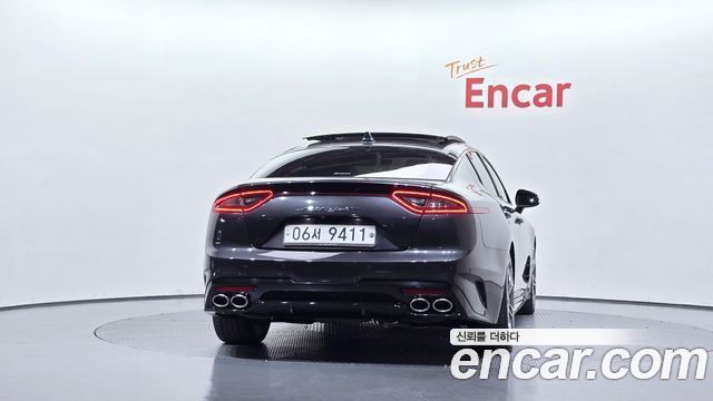 Kia Stinger 2018 — photo 4
