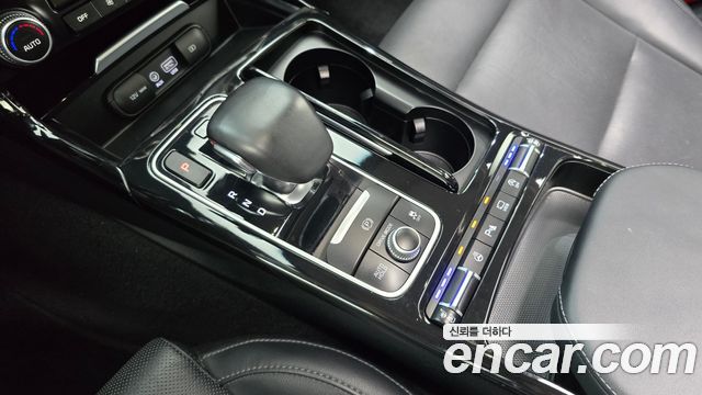 Kia Stinger 2018 — photo 12