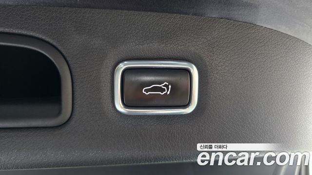 Kia Stinger 2018 — photo 24