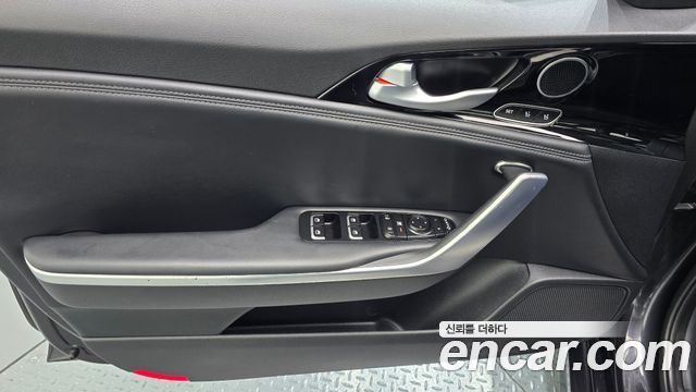 Kia Stinger 2018 — photo 14
