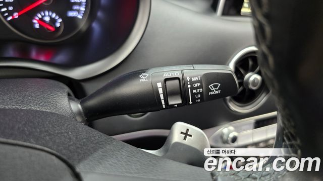 Kia Stinger 2018 — photo 27