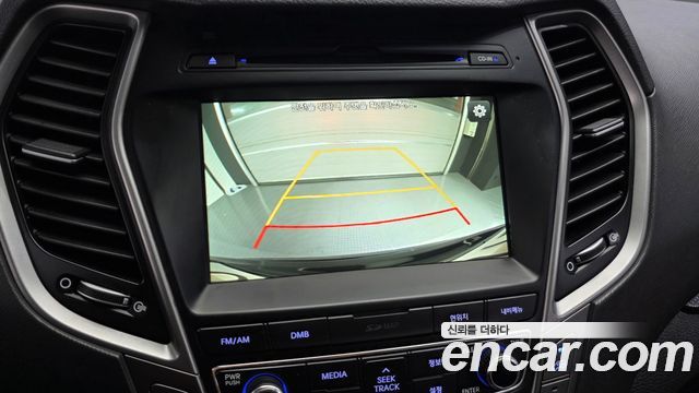 Hyundai Santafe 2017 — photo 14