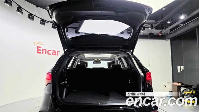 Hyundai Santafe 2017 — photo 19