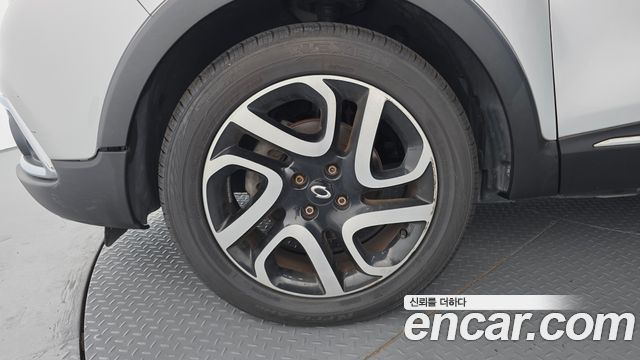 Renault Korea QM3 2015 — photo 5