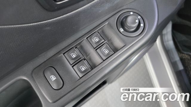 Renault Korea QM3 2015 — photo 11