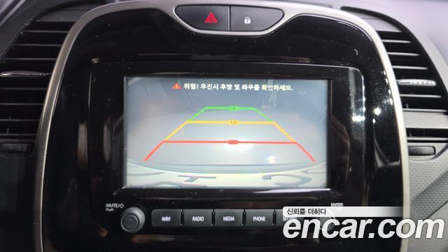 Renault Korea QM3 2015 — photo 16