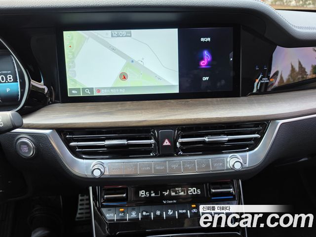 Kia Mohave 2022 — photo 17