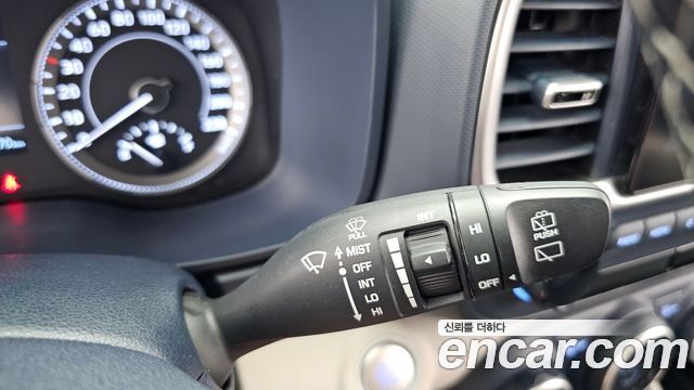 Hyundai Venue 2020 — photo 24