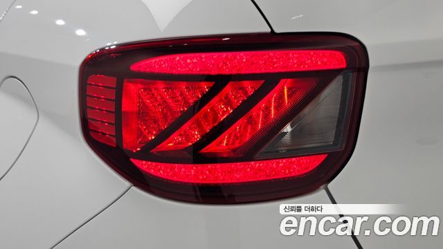 Hyundai Venue 2020 — photo 9