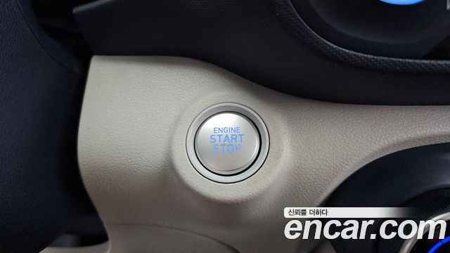 Hyundai Venue 2020 — photo 27