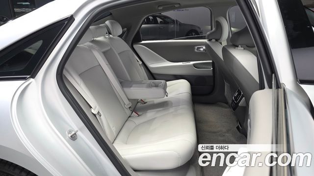 Hyundai Ioniq6 2023 — photo 18
