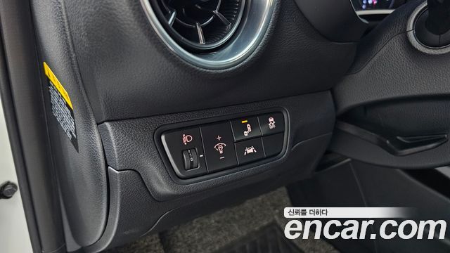 Kia K3 2021 — photo 23