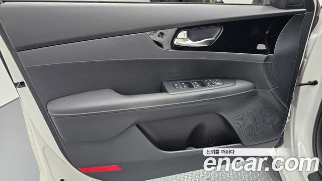 Kia K3 2021 — photo 14