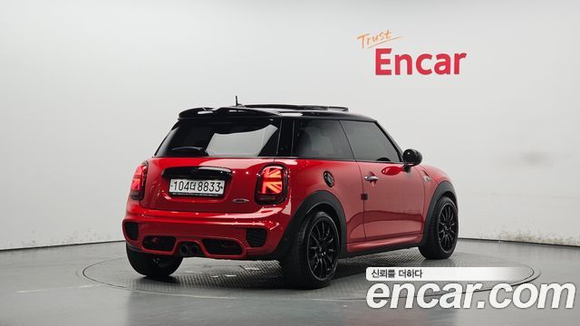 Mini Cooper 2019 — photo 2