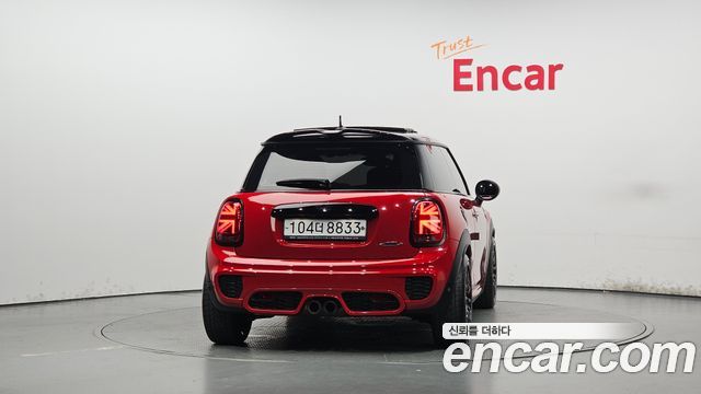 Mini Cooper 2019 — photo 4
