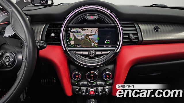 Mini Cooper 2019 — photo 14