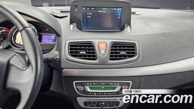 Renault Korea SM3 2019 — photo 20