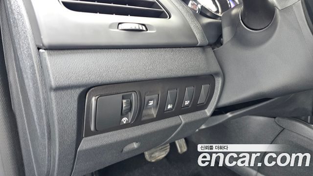 Renault Korea SM3 2019 — photo 22