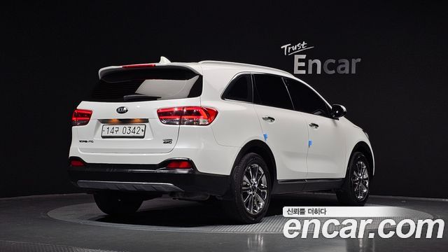 Kia Sorento 2016 — photo 2