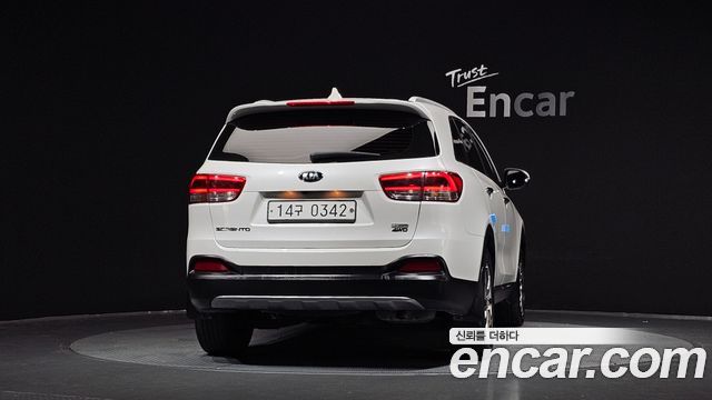 Kia Sorento 2016 — photo 4