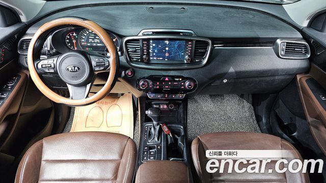 Kia Sorento 2016 — photo 10