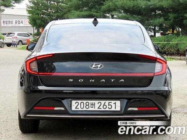 Hyundai Sonata 2023 — photo 4