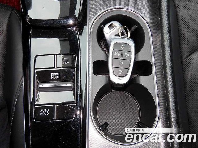 Hyundai Sonata 2023 — photo 13