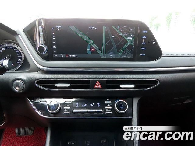 Hyundai Sonata 2023 — photo 14