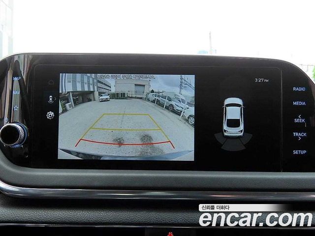 Hyundai Sonata 2023 — photo 16