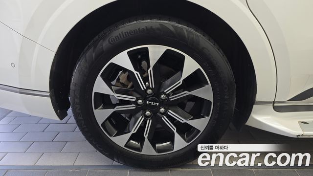 Kia Canival 2022 — photo 5