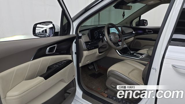 Kia Canival 2022 — photo 13