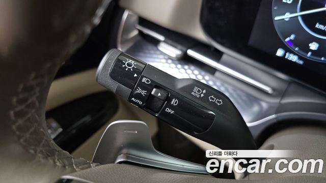 Kia Canival 2022 — photo 25