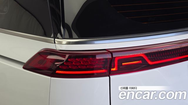 Kia Canival 2022 — photo 9
