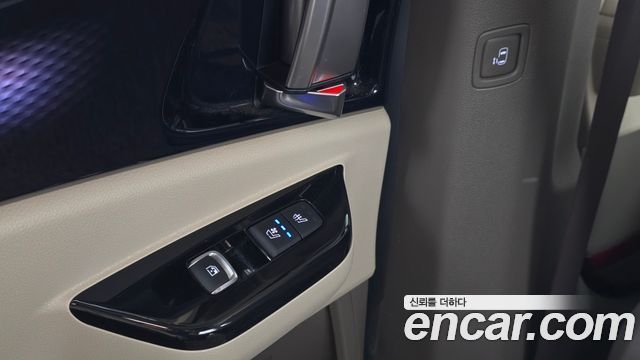 Kia Canival 2022 — photo 30