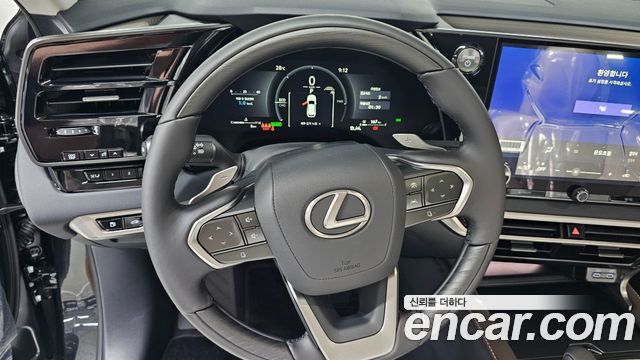 Lexus RX 2026 — photo 16