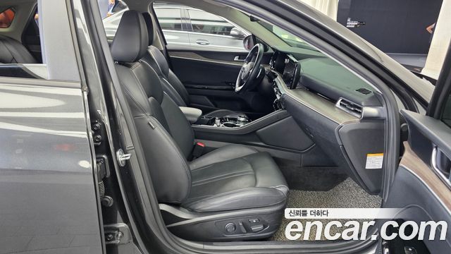Kia K5 2020 — photo 11