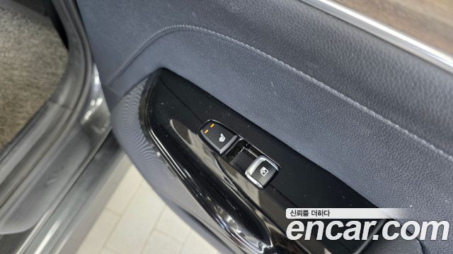 Kia K5 2020 — photo 18