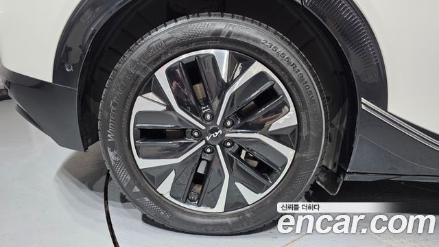 Kia EV6 2022 — photo 5