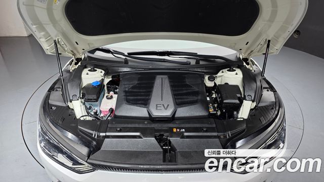 Kia EV6 2022 — photo 6