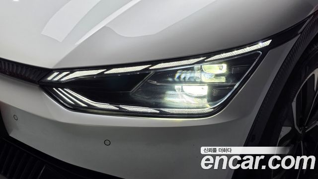 Kia EV6 2022 — photo 8