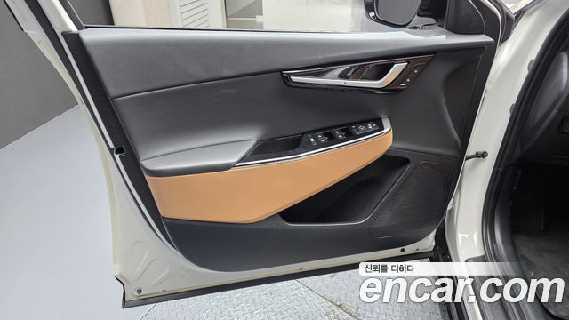Kia EV6 2022 — photo 14