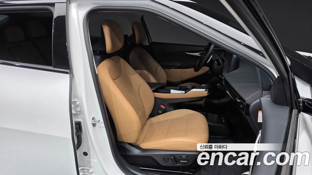 Kia EV6 2022 — photo 16