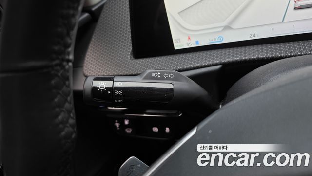 Kia EV6 2022 — photo 28