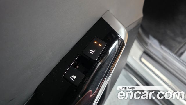 Kia EV6 2022 — photo 30