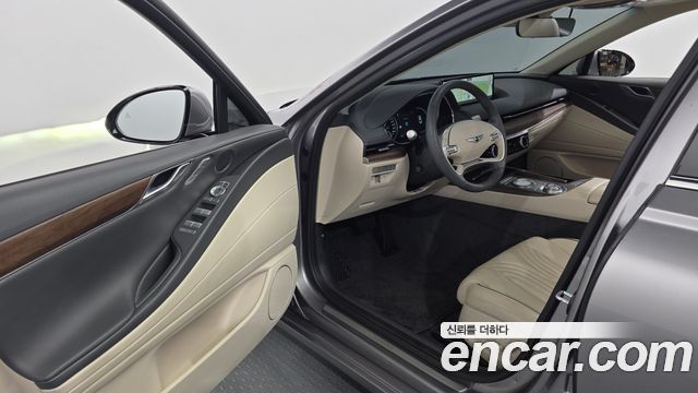Genesis G80 2022 — photo 13