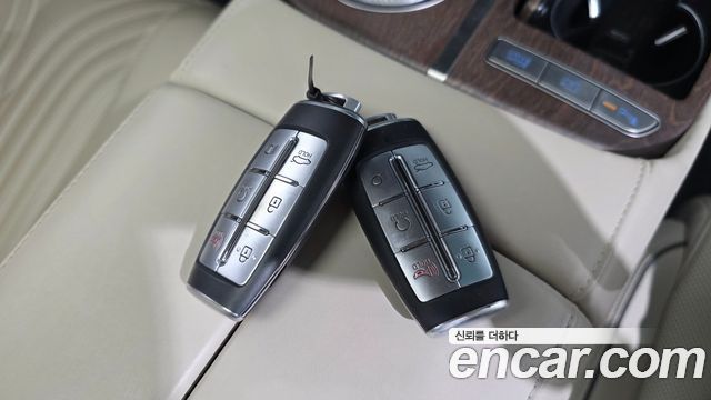 Genesis G80 2022 — photo 23